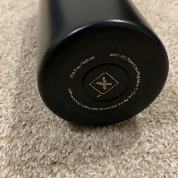 Scorpion Drake VIP Tour H2Go Water Bottle - Picture 3 of 3